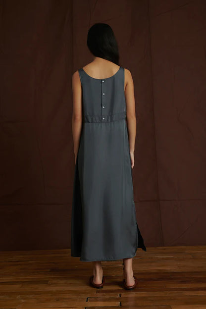 Feminine Dress by Soeur