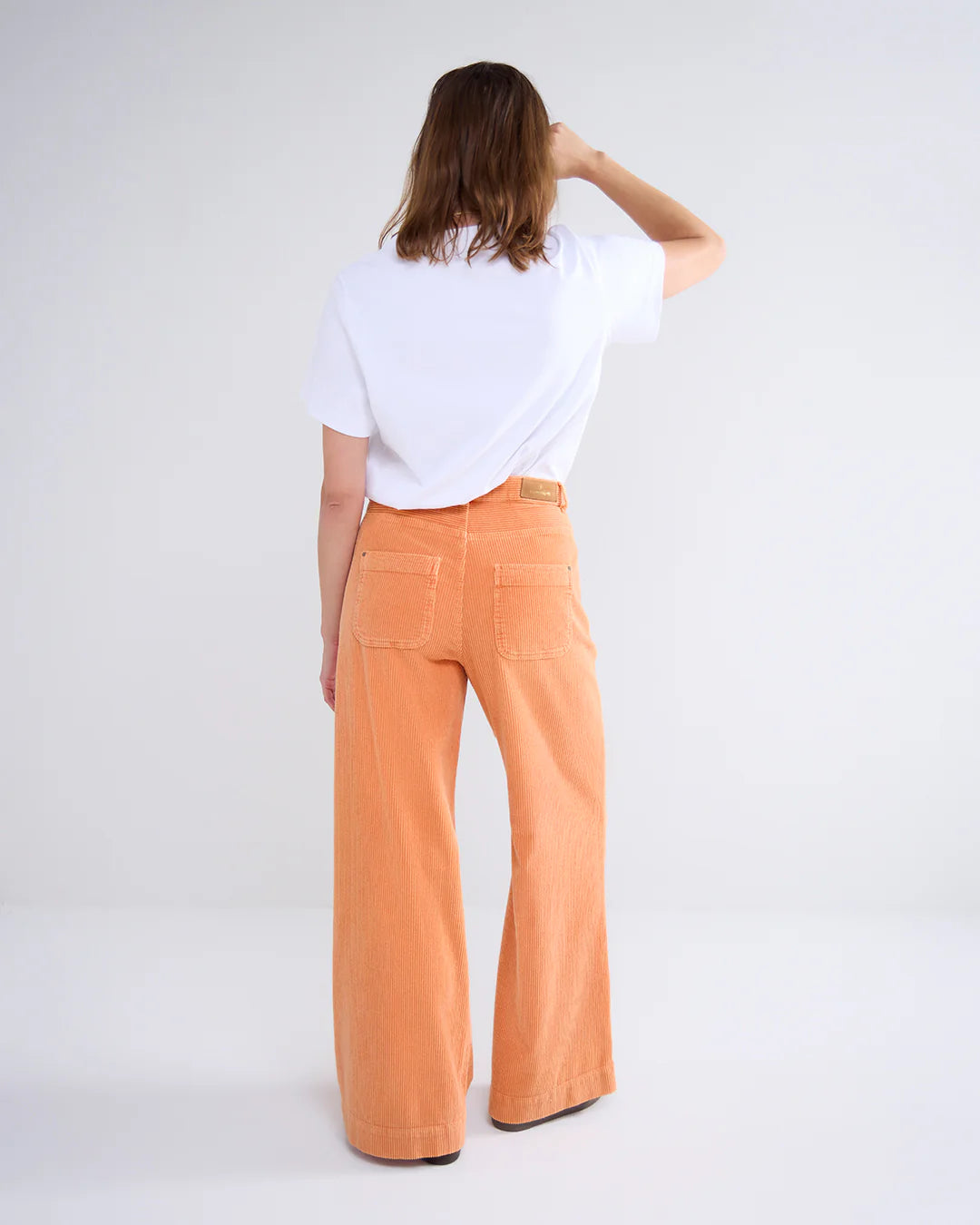 Flared High-Wasted Trousers by Summum