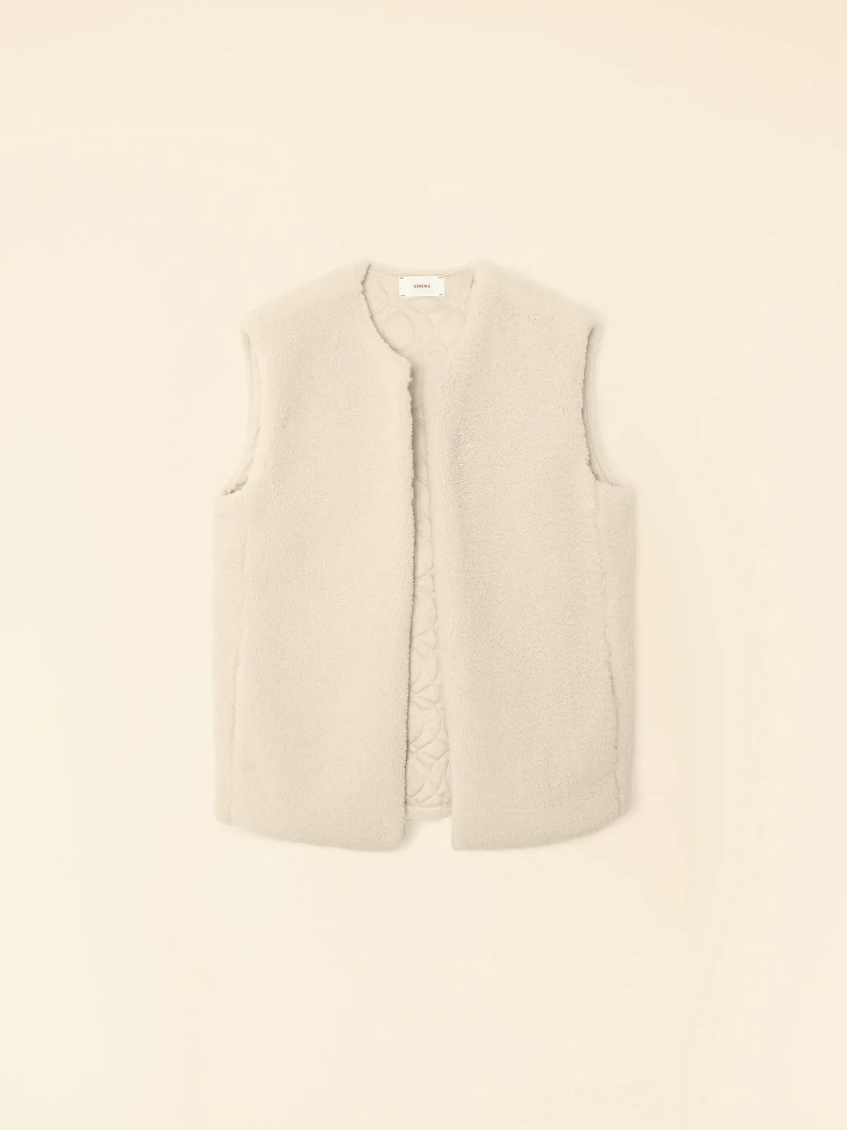 Thea Vest